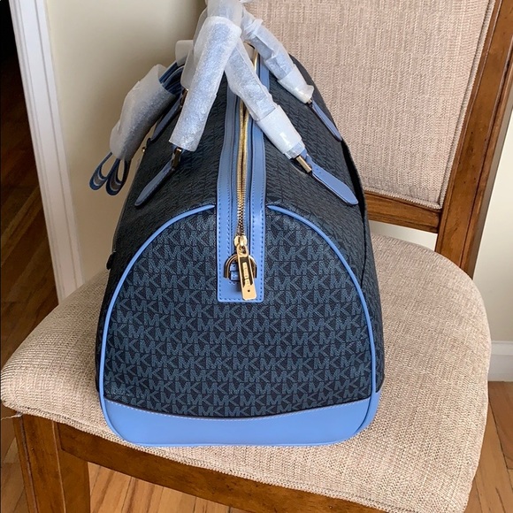 Michael Kors Travel Duffle French Blue - Picture 5 of 7